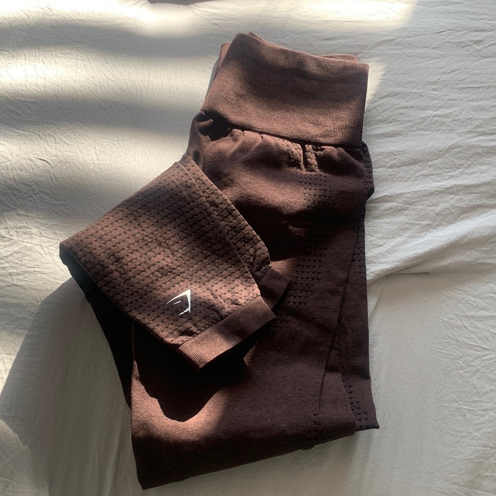 WORN ONCE GYMSHARK CHERRY BROWN VITAL SPORTS LEGGINGS